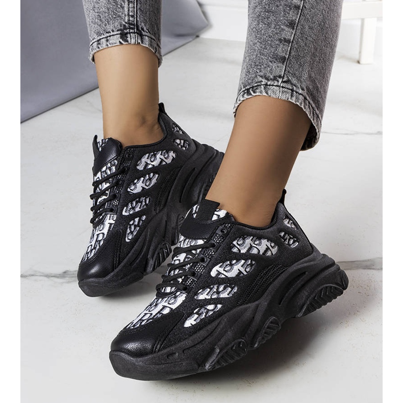 PA1 Černé tenisky zdobené potiskem Kara černá 1