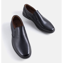 Černé pánské slip-on boty značky Querry černá 2