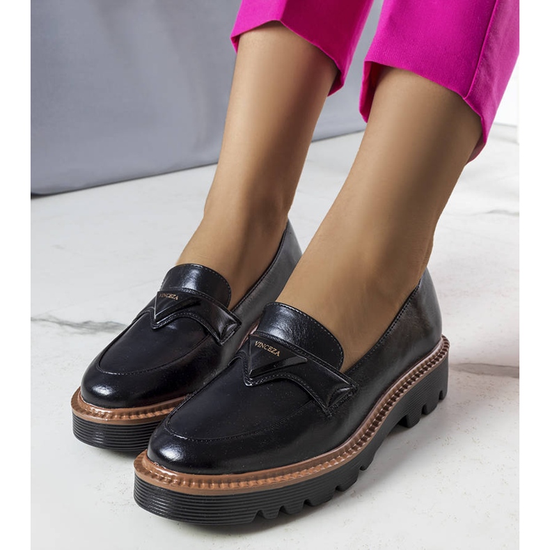 Jacquenett black lords s koženou stélkou černá 1