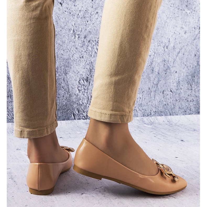 Tmavě béžové baleríny se zdobením Vallée béžový 1