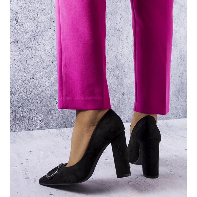 Černé elegantní lodičky značky Vinceza černá 1