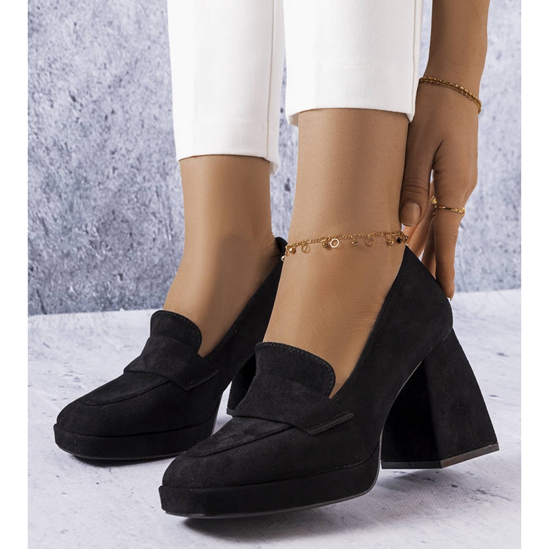 Vinceza Černé vysoké podpatky značky Vincez černá 2