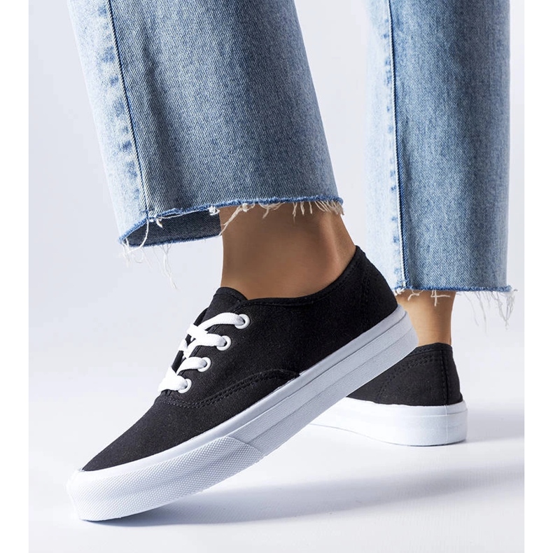 Černé látkové tenisky Fantina černá 1