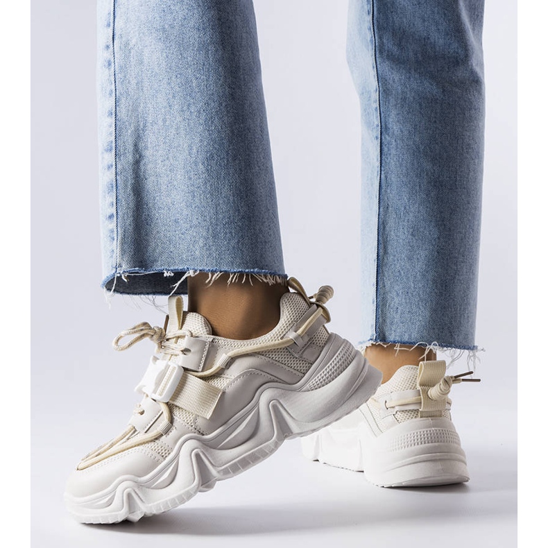 Béžové efektní tenisky od Desforges béžový 1