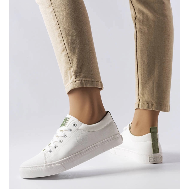 Bílé látkové tenisky Big Star LL274248 bílý 1