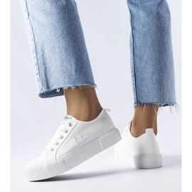 Bílé tenisky Lee Cooper LCW-23-31-1806L bílý 1