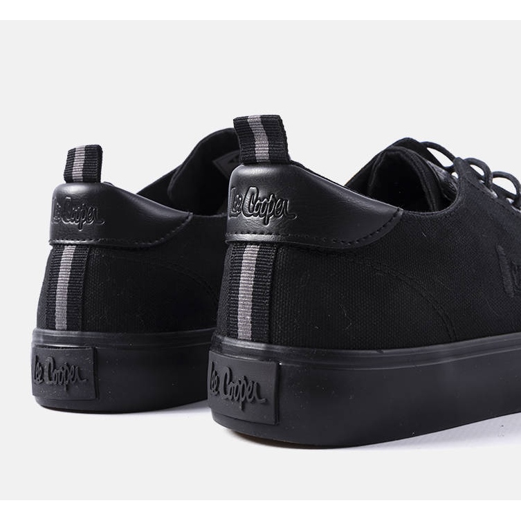 Černé tenisky Lee Cooper LCW-22-31-0857M černá 1