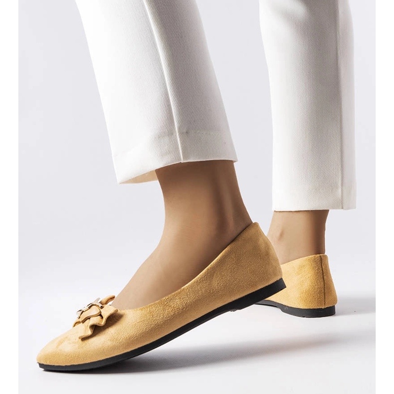 Béžové baleríny Jette s špičatou špičkou béžový 1