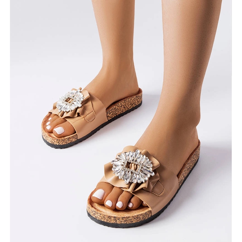 Hnědé skluzavky s korkovou podrážkou od Roye hnědý 1