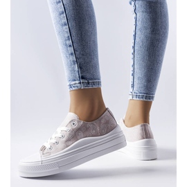 Šedé tenisky na platformě od Bélair šedá 1