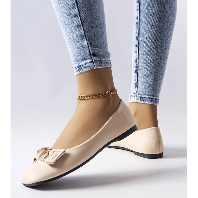 Světle béžové balerínky s mašlí od Tabitha béžový 1 Světle béžové balerínky s mašlí od Tabitha béžový 1