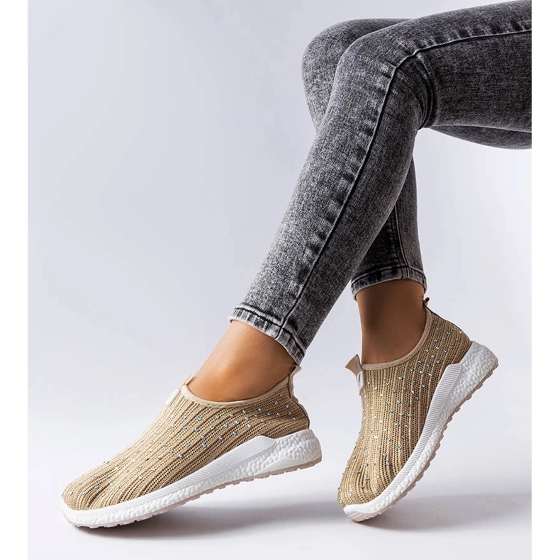 Béžové tenisky s kamínky od Maasje béžový 1 Béžové tenisky s kamínky od Maasje béžový 1