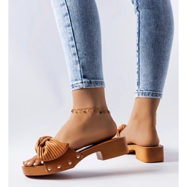 Rochefort hnědé jezdce na nízkém podpatku hnědý 2