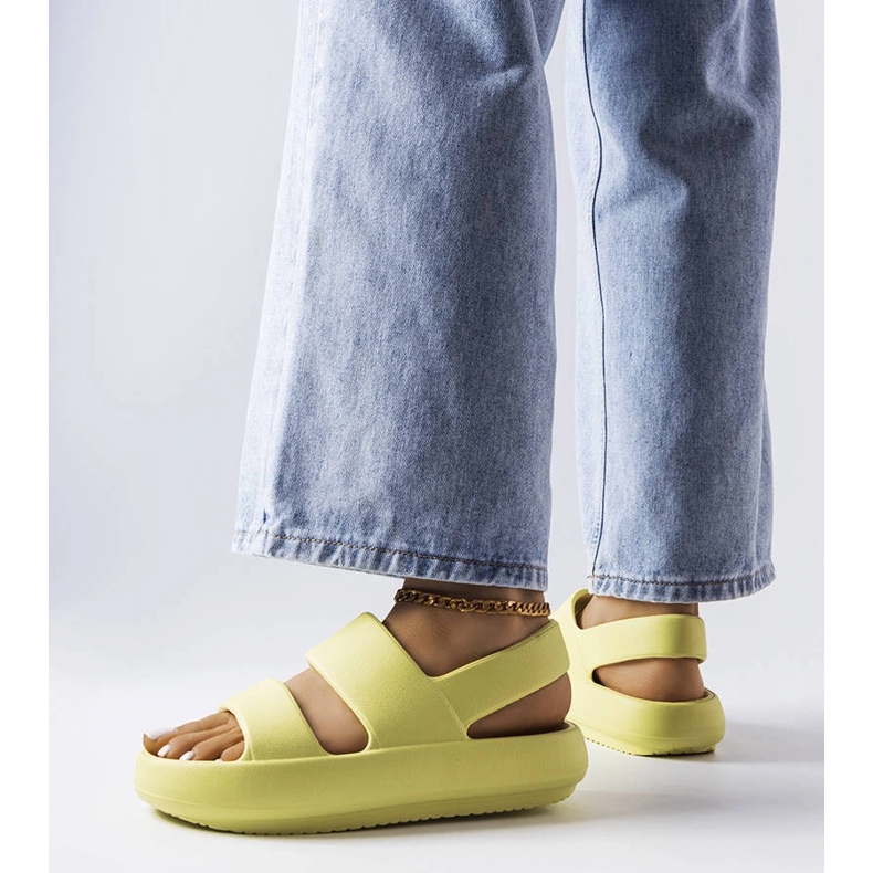 Zelené sandály Émond zelený 1