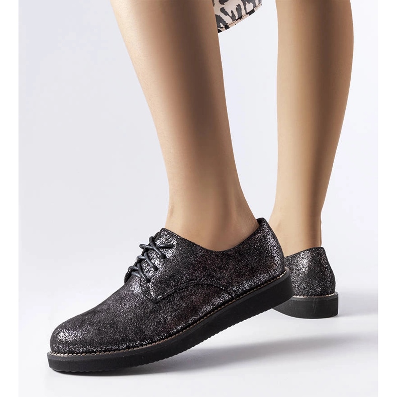 Černé třpytivé brokátové boty od Cemetery černá 1