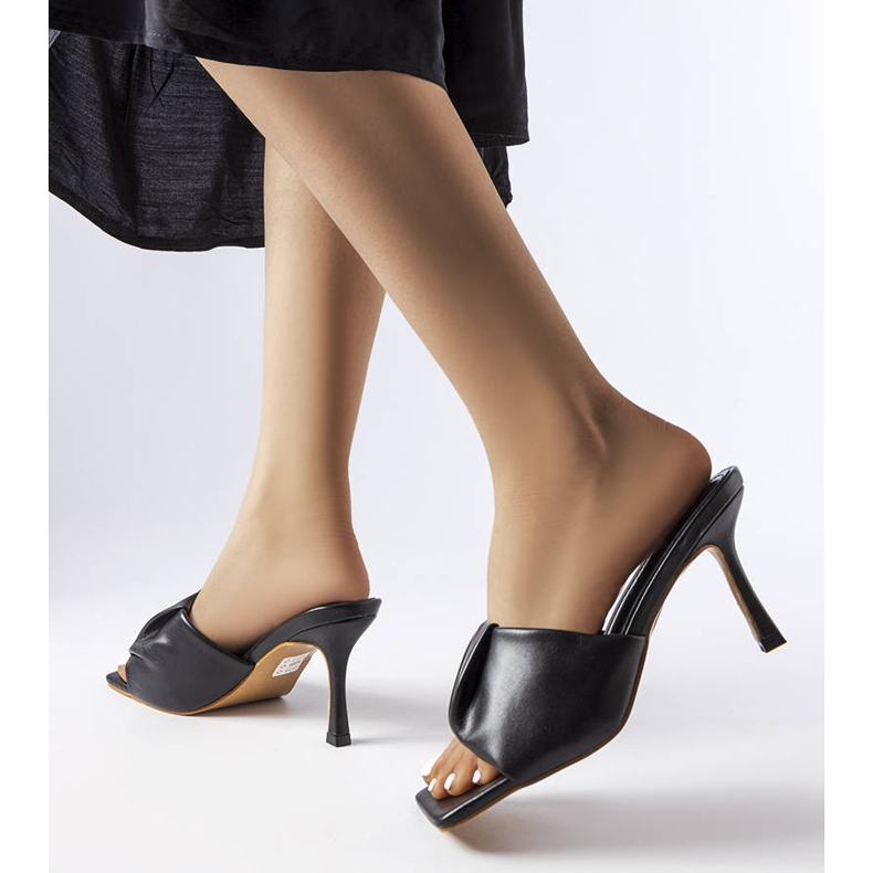 Černé elegantní žabky na jehlici Birch černá 1