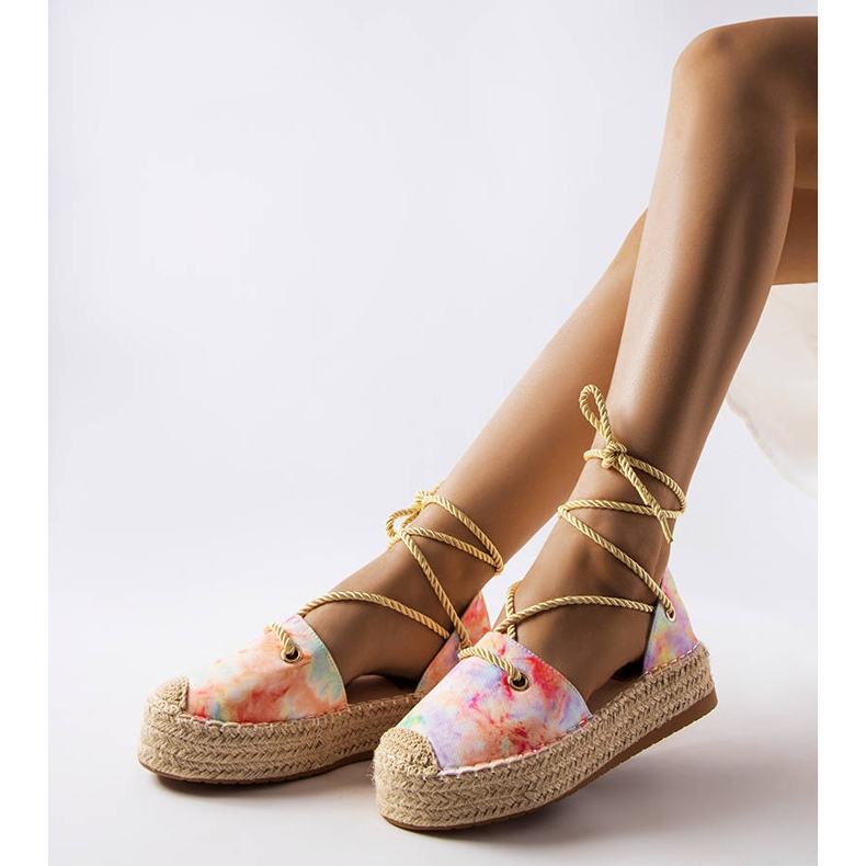 Žluté šněrovací espadrilky na platformě od Duffet žluť 1