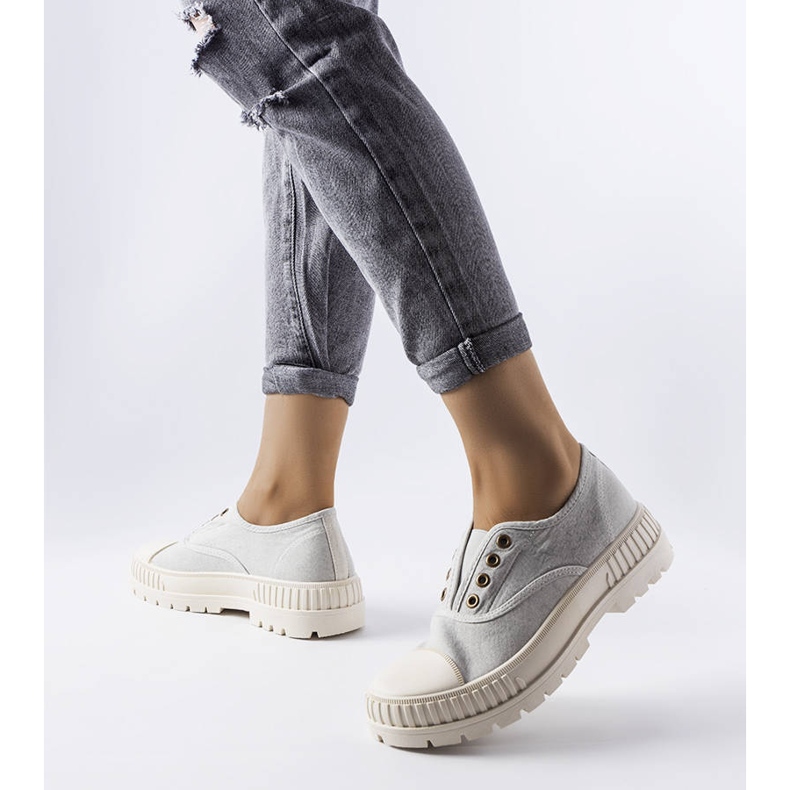 Šedé elastické tenisky Walton šedá 1