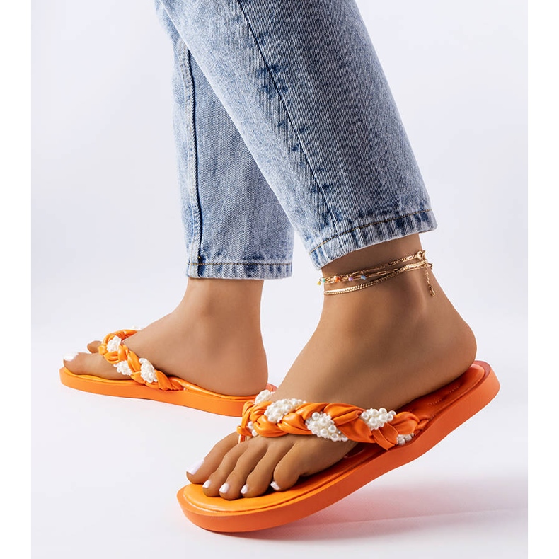 Oranžové jezdce zdobené perlami jehličnanů oranžový 1