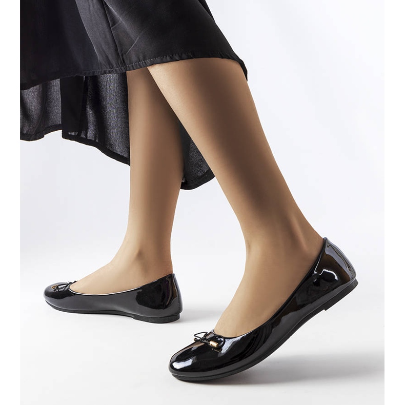 Černé lakované baleríny Lakewood černá 1