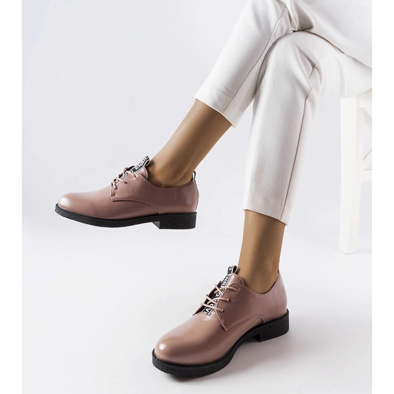 Růžové šněrovací boty Edmonton růžový 1