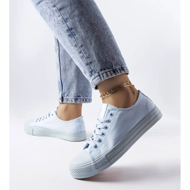 Modré tenisky od Esmeraude modrý 1 Modré tenisky od Esmeraude modrý 1