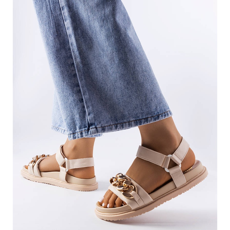 Béžové sportovní sandály s řetízkem od Machesney béžový 1