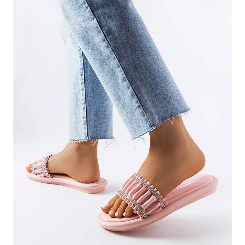 Růžové sandály se zirkony od Anapor růžový 2