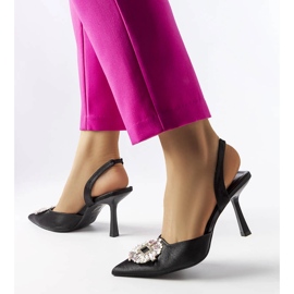 Černé lodičky Dearborn s kamínky černý 1