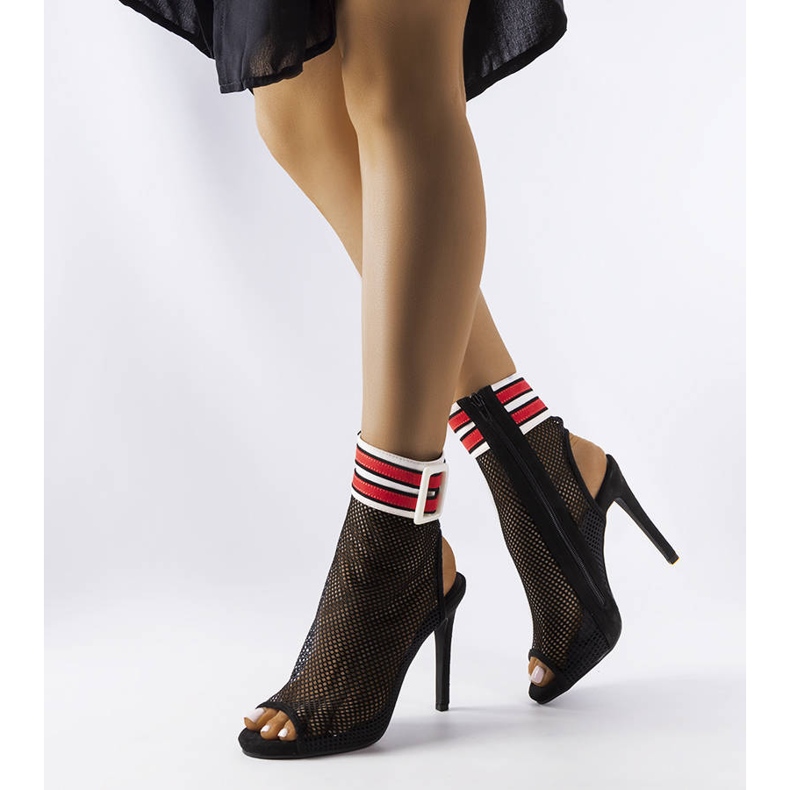 Černé jehlice se síťovaným svrškem od Glo černá 1