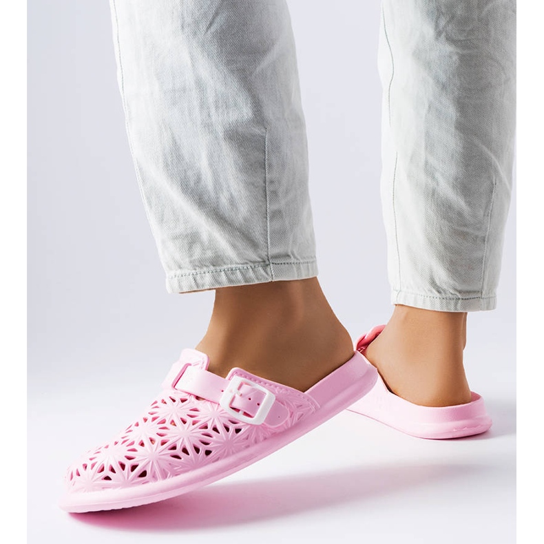 Růžové prolamované gumové skluzavky od Peverell růžový 1