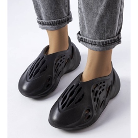 Černé pěnové skluzavky Julienne černá 1