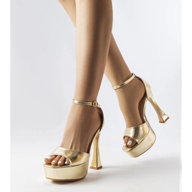 Vysoké sandály s patentem ve zlatém Illinois zlatý 1