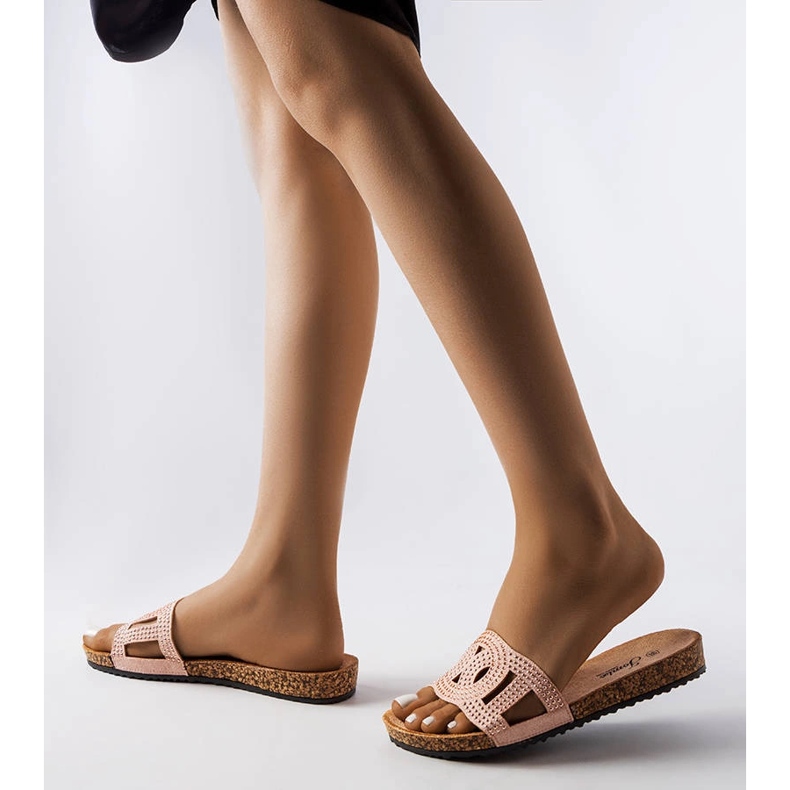 Růžové skluzavky zdobené tryskami Lagacé růžový 2