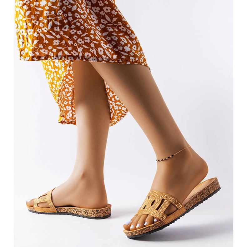 Hnědé skluzavky zdobené tryskami Lagacé hnědý 1