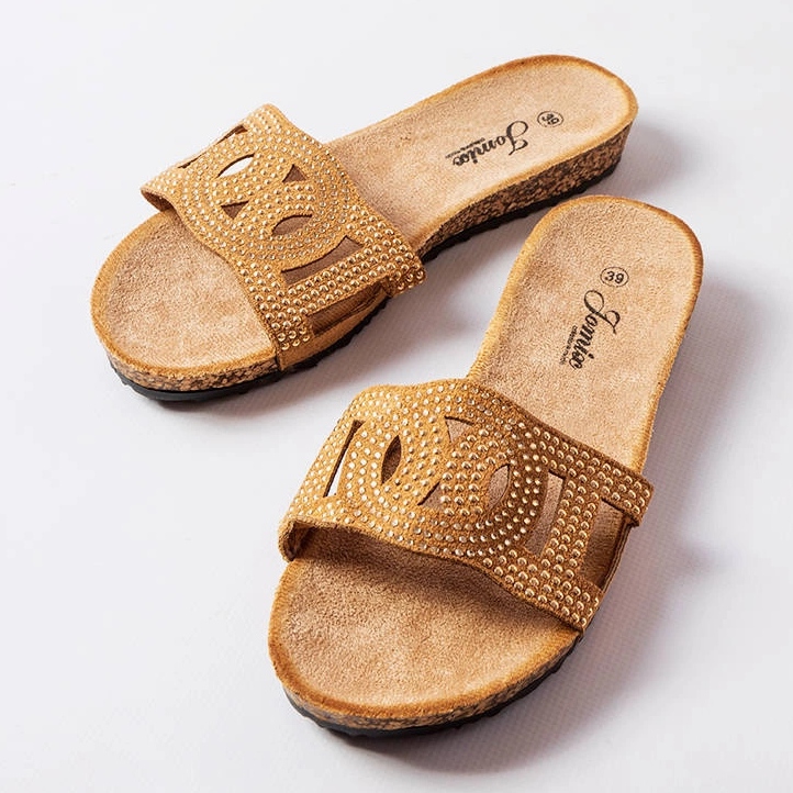 Hnědé skluzavky zdobené tryskami Lagacé hnědý 2