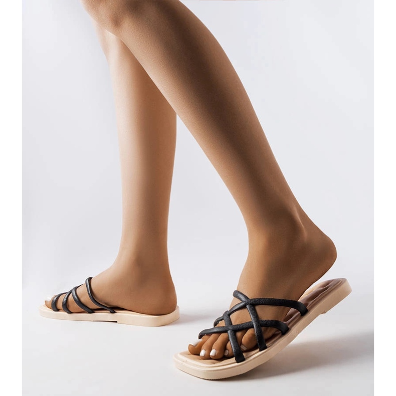 Černé gumové skluzavky od Pearlman černá 1