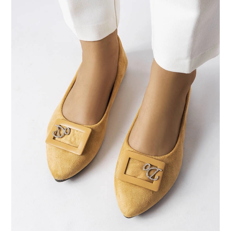 Béžové baleríny zdobené kamínky od Fleming béžový 1