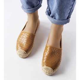 Hnědé espadrilky zdobené ražbou Geoffrey hnědý 2