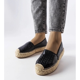 Černé espadrilky zdobené ražbou Geoffrey černý 1