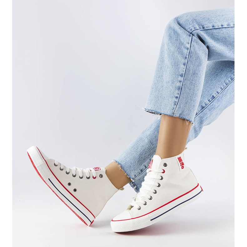 Bílé kotníkové tenisky Big Star JJ274132 bílý 1