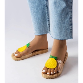 Transparentní pantofle s ozdobou Foddie bezbarvý 1 Transparentní pantofle s ozdobou Foddie bezbarvý 1