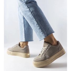 Šedé tenisky na platformě od Amathymes šedá 2