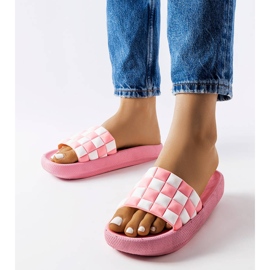 Růžové gumové skluzavky na platformě od Elin růžový 1