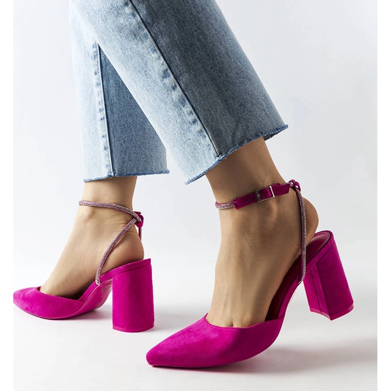 Růžové lodičky na podpatku od Stelly růžový 1