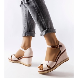 Eleonora bílé klínové espadrilky béžový 1