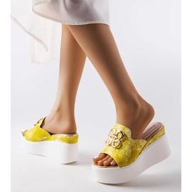 Goodin Žluté sandály na klínku Havanna žlutá 2