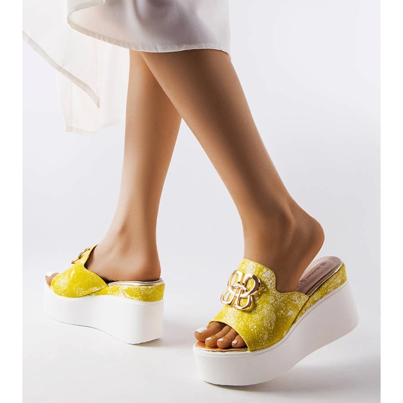 Goodin Žluté sandály na klínku Havanna žlutá 2