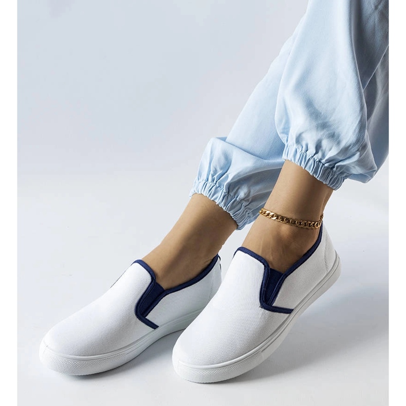 Bílé látkové tenisky Cagliari bílý 1