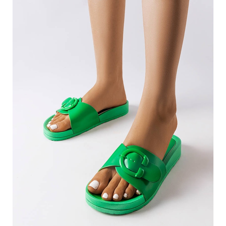 Inna Zelené skluzavky s přezkou od Généreux zelený 1